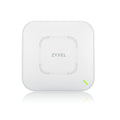 WAX650S, Single Pack 802.11ax 4x4 Smart Antenna exclude Power Adaptor, EU and UK, Unified AP,ROHS- 1 year NCC Pro pack license bundled